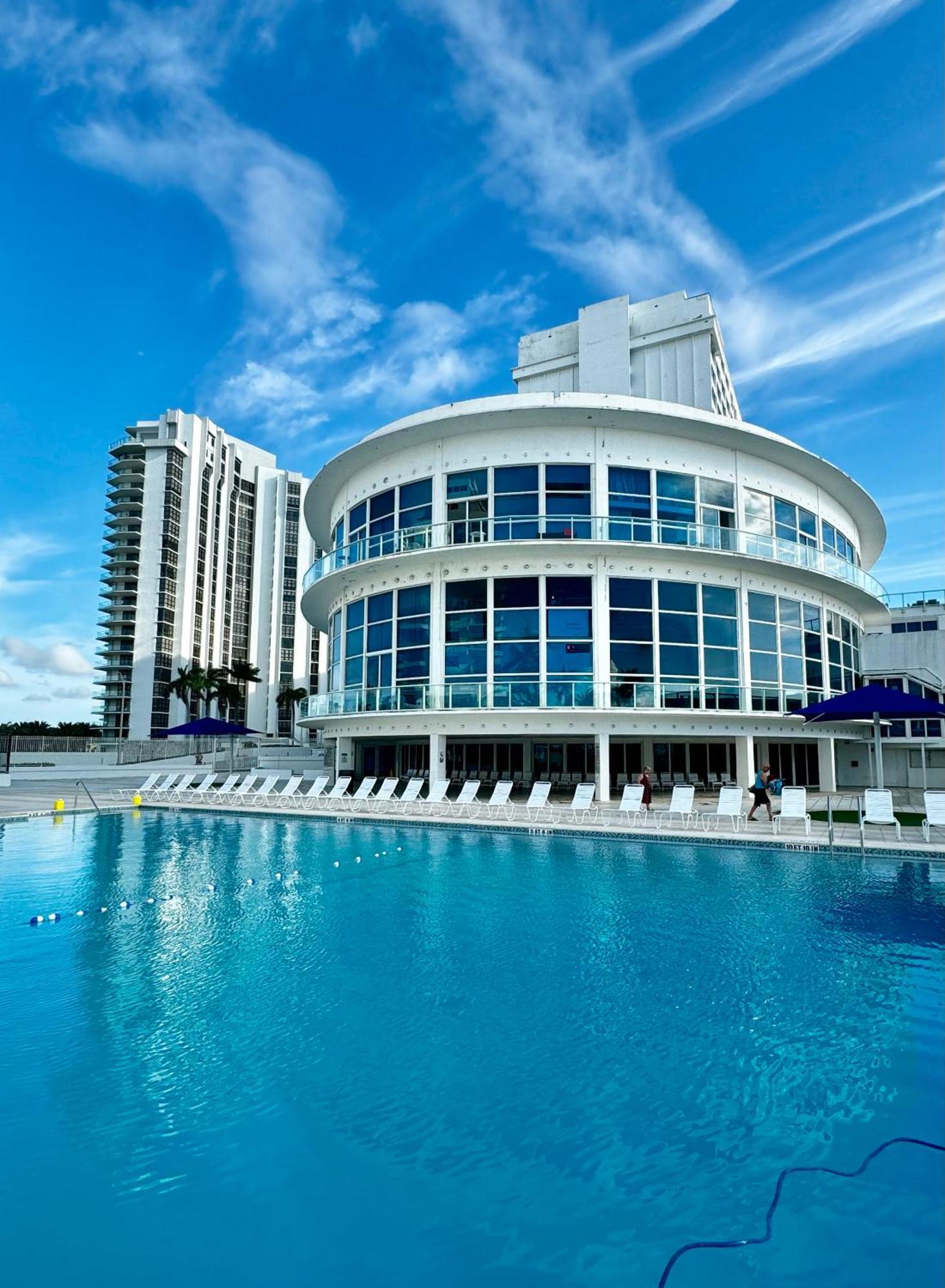 Beachfront Property Pool Gym Tennis Miami Beach! エクステリア 写真