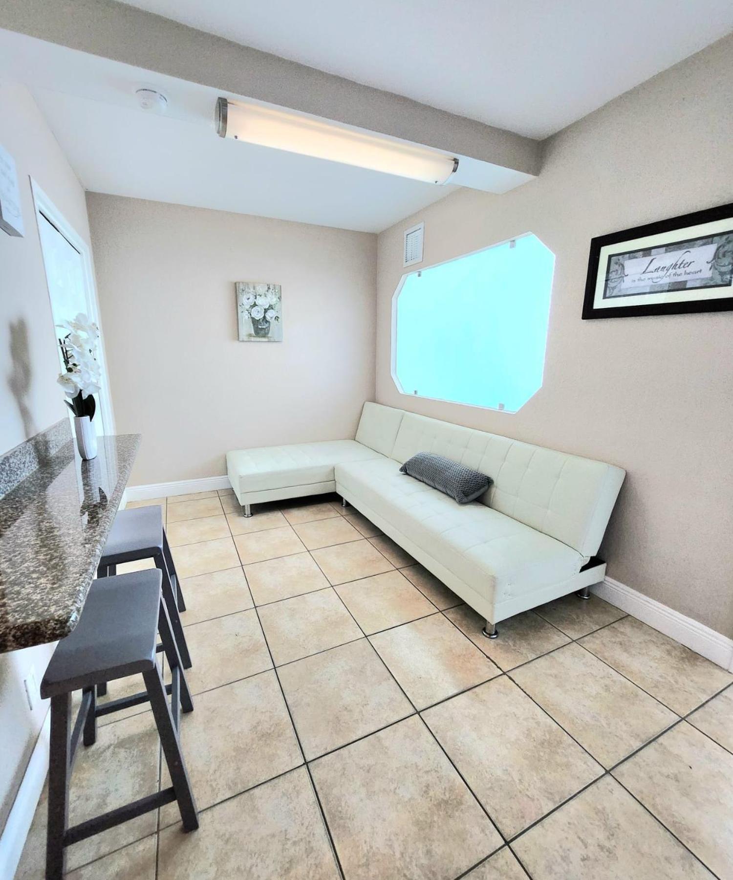 Beachfront Property Pool Gym Tennis Miami Beach! エクステリア 写真